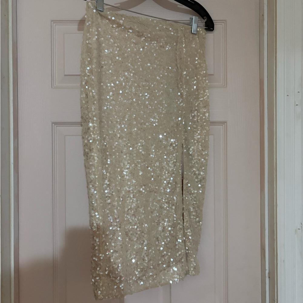 Elegant Cream Sequin Skirt